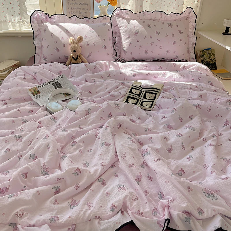 Strawberry Whimsy – Summer Quilt