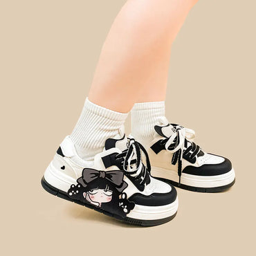 Midnight Moods – Sneakers