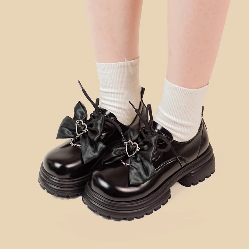 Chic kicks - Kawaii Sneakers