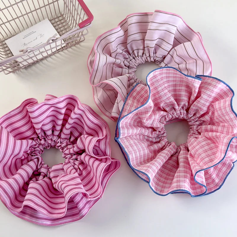 Candy Swirl – Ruffle Stripe Scrunchie