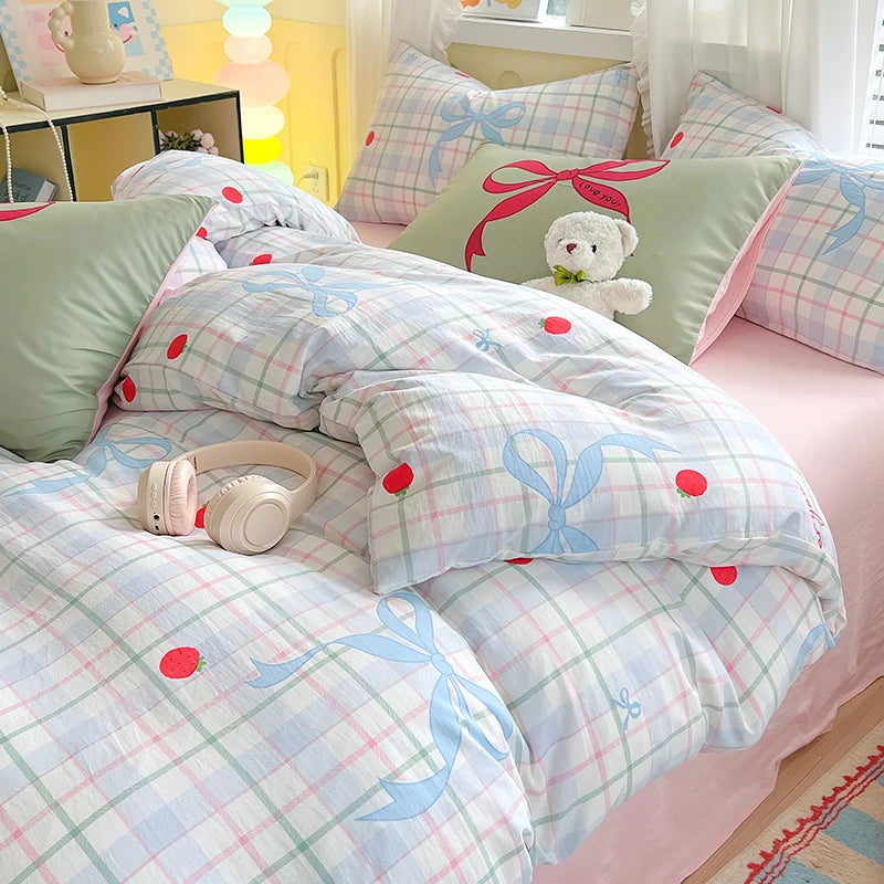 Strawberry Bow Dreams