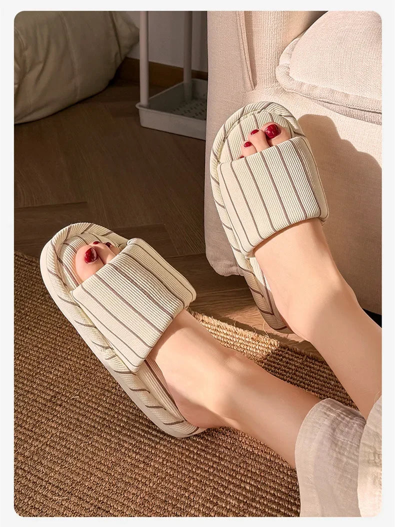Stripe Silence - Striped Slippers