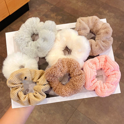 Staying Cute - 7pcs Scrunchies Set